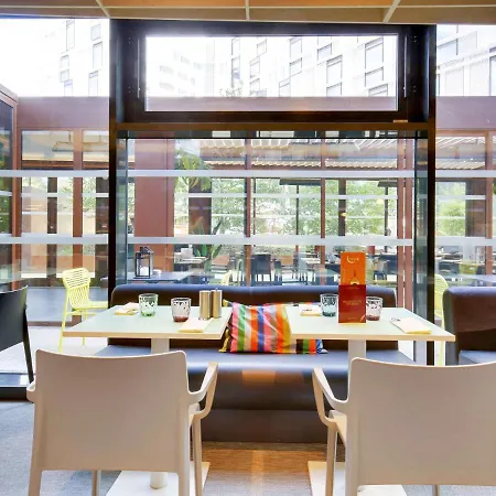 Ibis Styles Paris Charles De Gaulle Airport Hotel Le Mesnil-Amelot